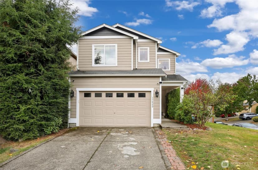 Property photo for 17820 73rd Avenue E, Puyallup photo 2