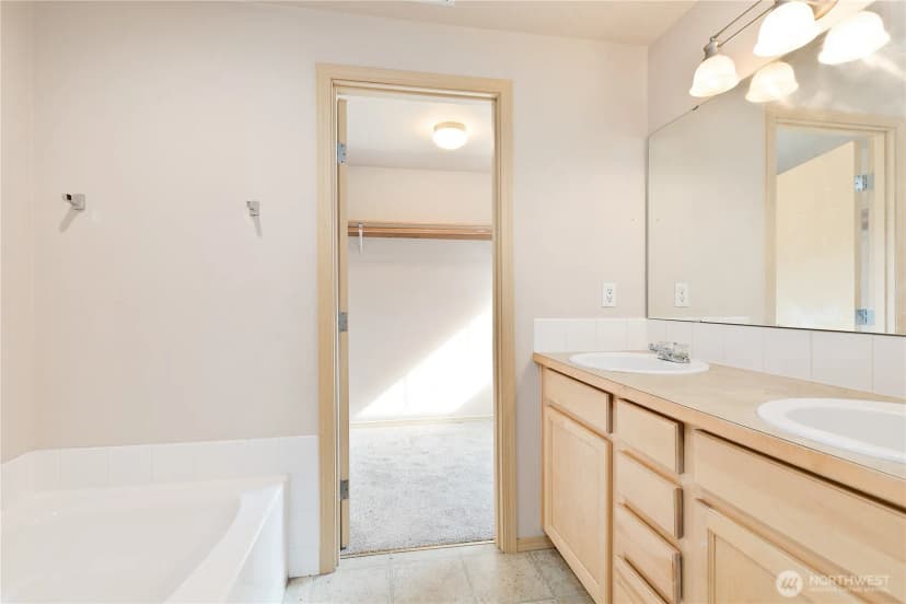 Property photo for 17820 73rd Avenue E, Puyallup photo 13