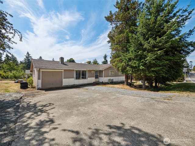 Property photo for 25105 12th Avenue S, Des Moines