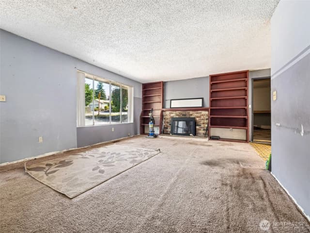 Property photo for 25105 12th Avenue S, Des Moines photo 3