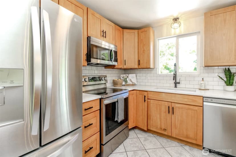 Property photo for 6521 N 51st Street, Tacoma photo 13