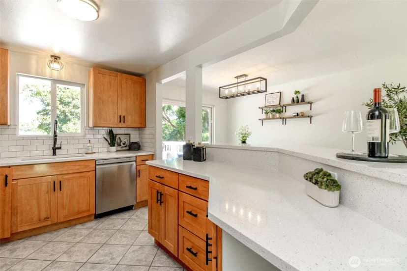 Property photo for 6521 N 51st Street, Tacoma photo 14