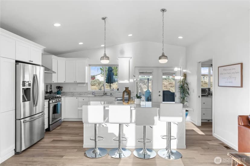 Property photo for 615 Sunset Boulevard Sw, Mattawa photo 10