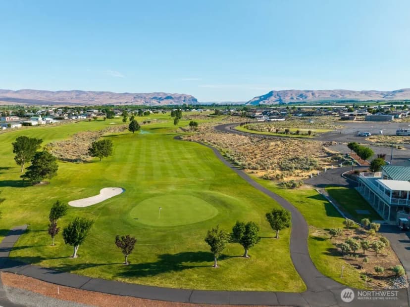 Property photo for 615 Sunset Boulevard Sw, Mattawa photo 40