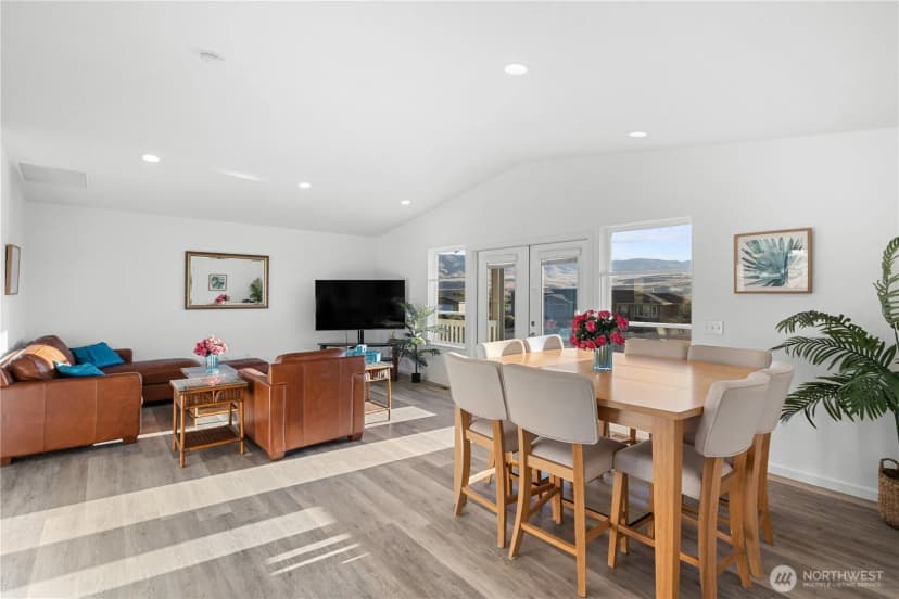 Property photo for 615 Sunset Boulevard Sw, Mattawa photo 5