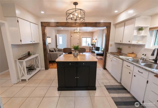 Property photo for 552 E Chestnut Street, Walla Walla photo 5
