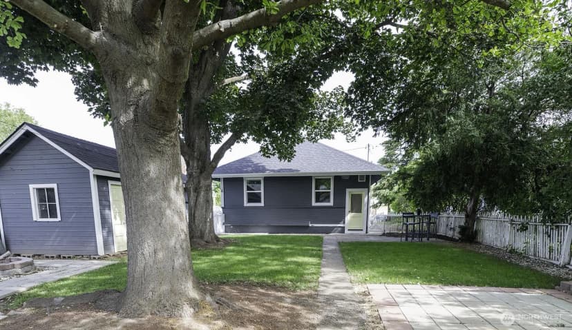 Property photo for 552 E Chestnut Street, Walla Walla photo 18