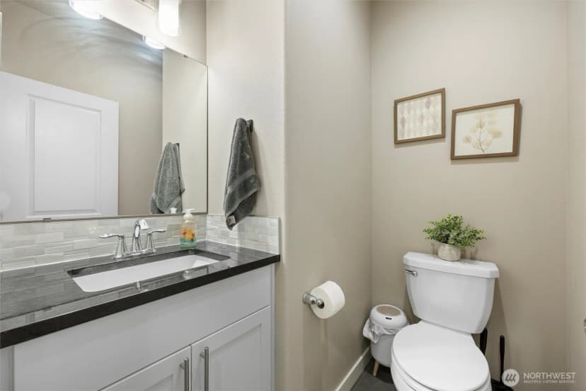 Property photo for 4019 Queen Street, West Richland photo 8