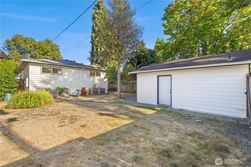 Property photo for 7729 30th Avenue Sw, Seattle photo 37