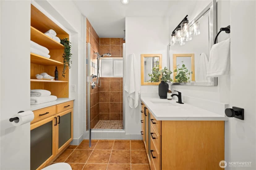 Property photo for 7729 30th Avenue Sw, Seattle photo 16