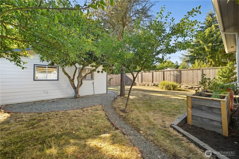 Property photo for 7729 30th Avenue Sw, Seattle photo 32