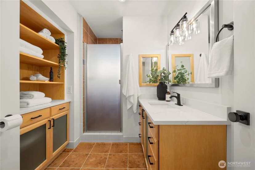 Property photo for 7729 30th Avenue Sw, Seattle photo 15
