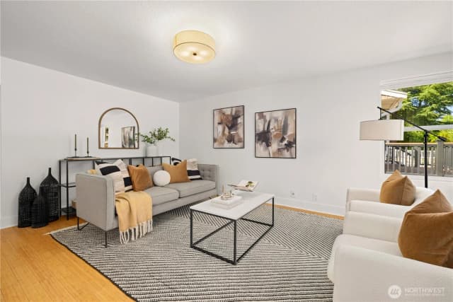 Property photo for 7729 30th Avenue Sw, Seattle photo 3