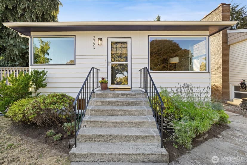 Property photo for 7729 30th Avenue Sw, Seattle
