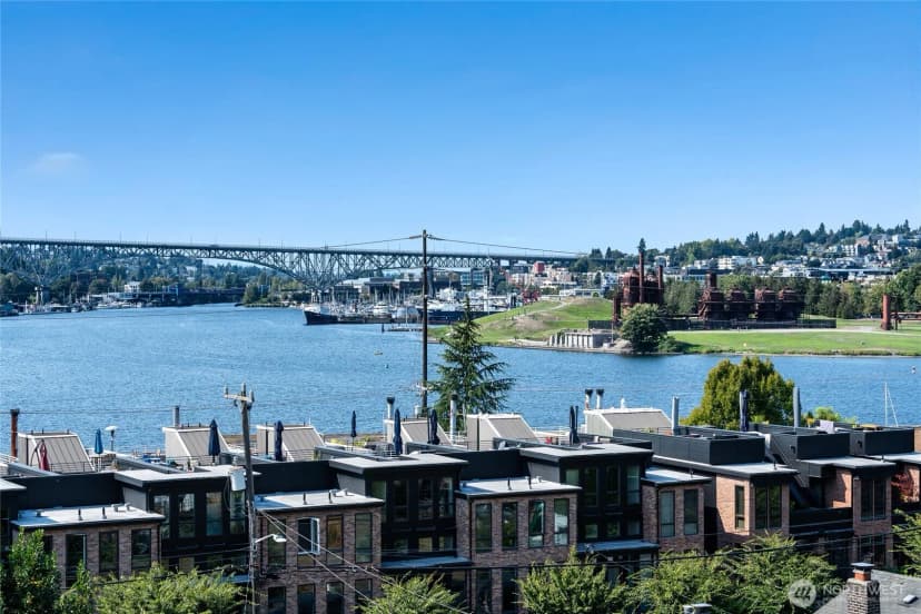 Property photo for 2357 Yale Avenue E #b, Seattle