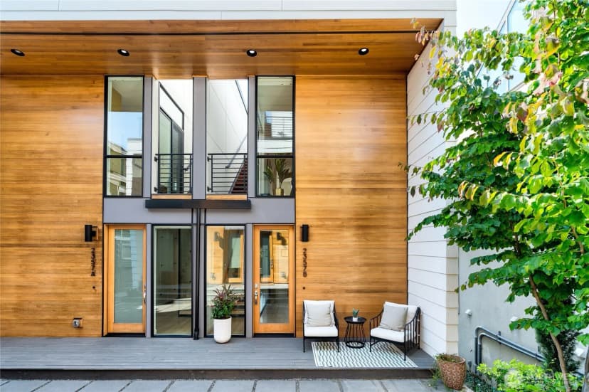 Property photo for 2357 Yale Avenue E #b, Seattle photo 38