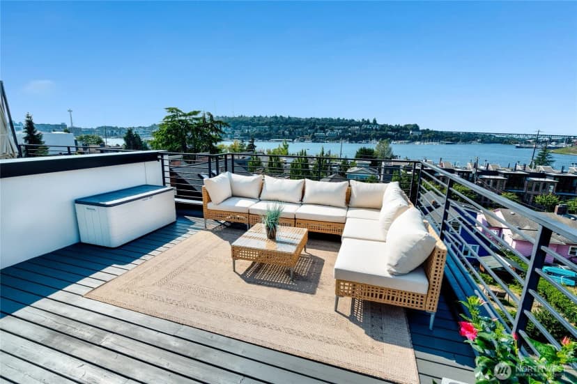 Property photo for 2357 Yale Avenue E #b, Seattle photo 31