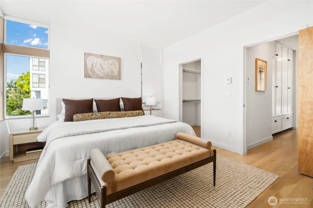 Property photo for 2357 Yale Avenue E #b, Seattle photo 4