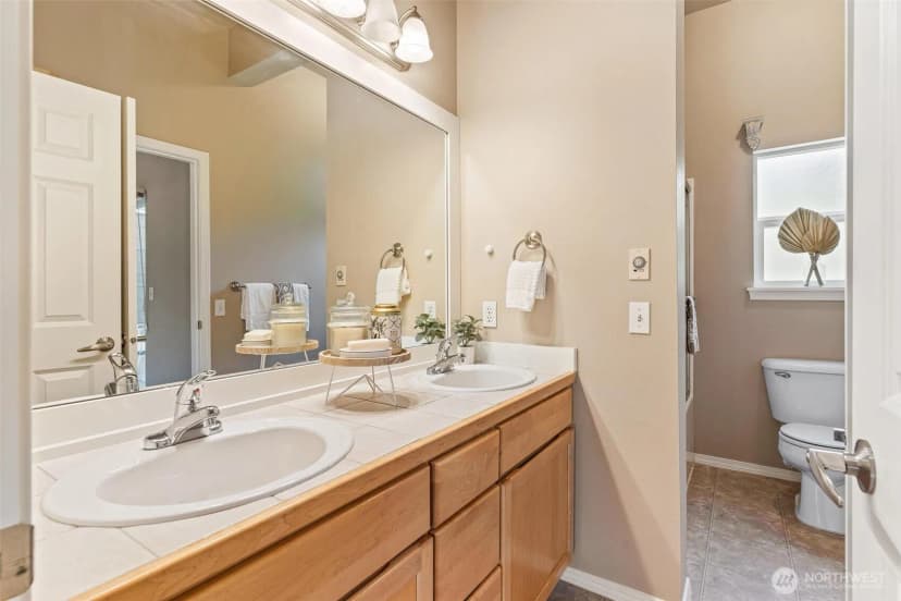 Property photo for 17921 80th Avenue Ne #a2, Kenmore photo 19