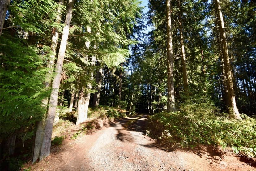 Property photo for 1694 S Bagley Creek Road, Port Angeles photo 32