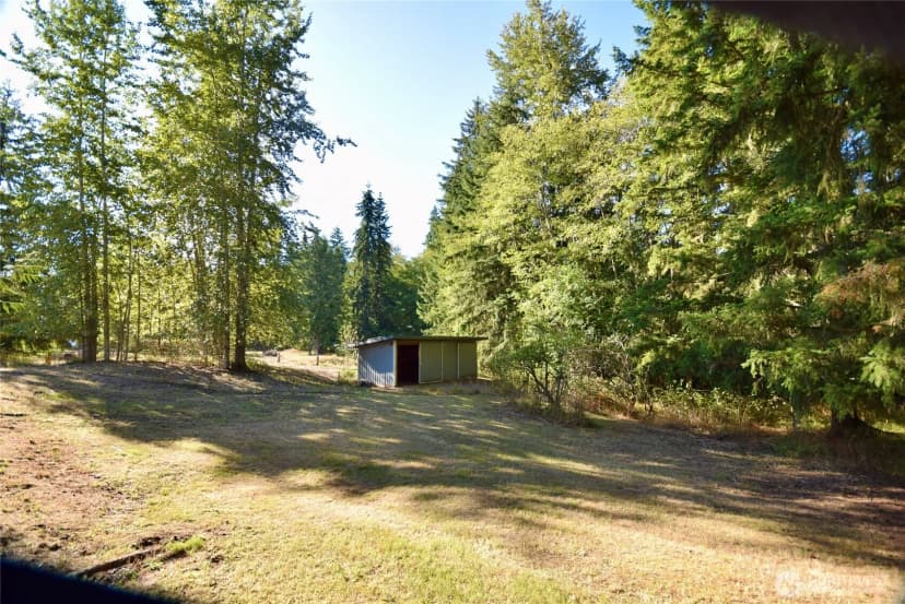 Property photo for 1694 S Bagley Creek Road, Port Angeles photo 24