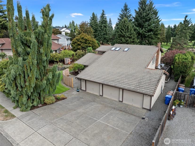 Property photo for 3409 Saint Andrews Court Ne, Tacoma photo 39