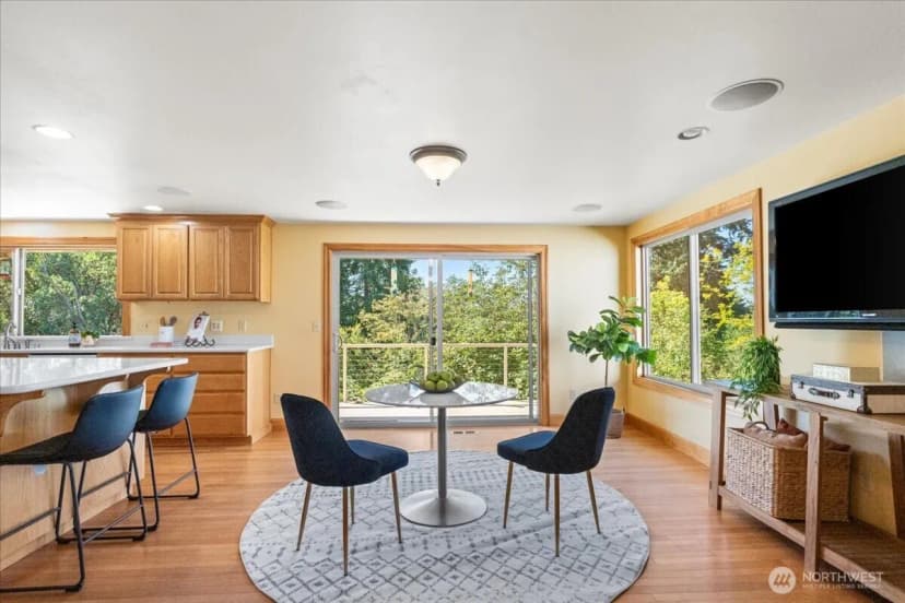 Property photo for 8707 45th Street W, Tacoma photo 11