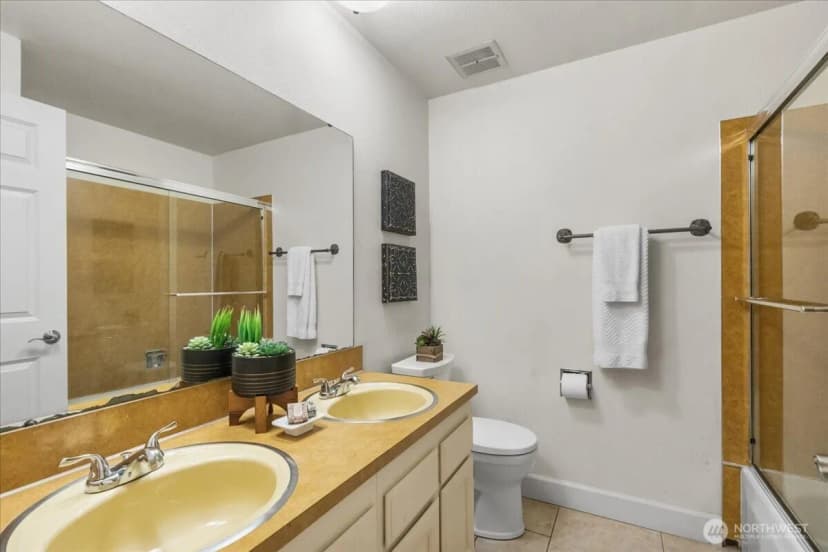 Property photo for 8707 45th Street W, Tacoma photo 32