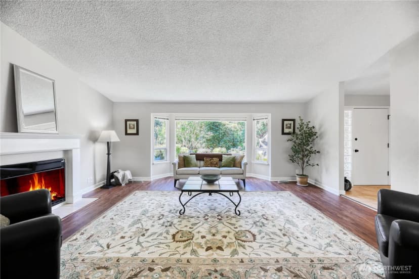 Property photo for 17801 29th Drive Se, Bothell photo 9