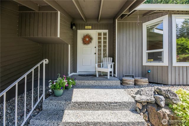 Property photo for 17801 29th Drive Se, Bothell photo 2