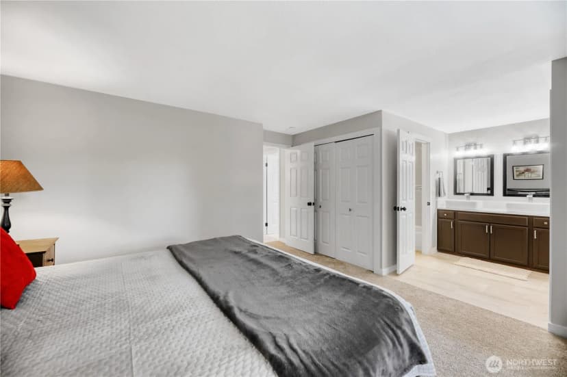Property photo for 17801 29th Drive Se, Bothell photo 13