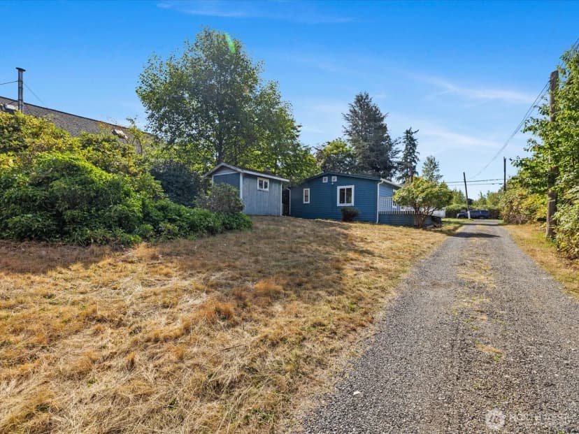 Property photo for 2227 116th Street Se #b, Everett photo 22
