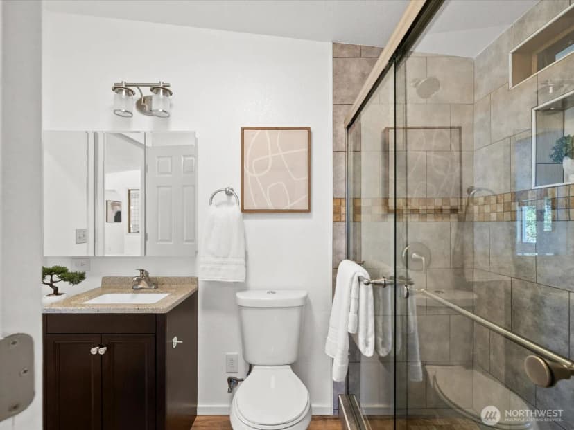 Property photo for 2227 116th Street Se #b, Everett photo 14