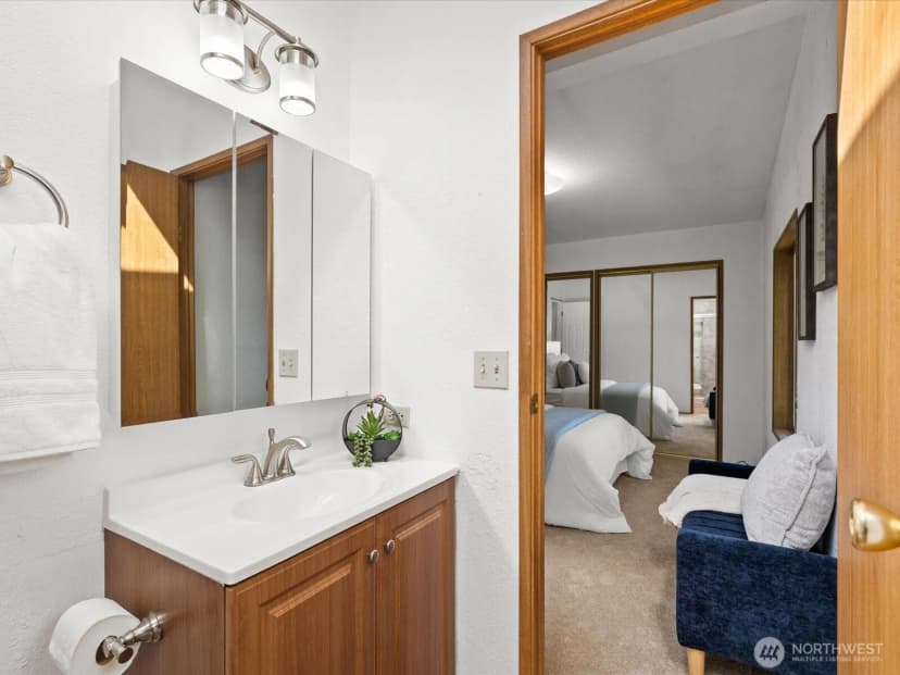Property photo for 2227 116th Street Se #b, Everett photo 18