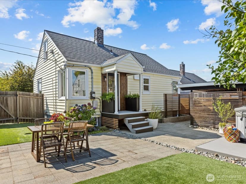 Property photo for 602 Nw 49th Street, Seattle photo 31