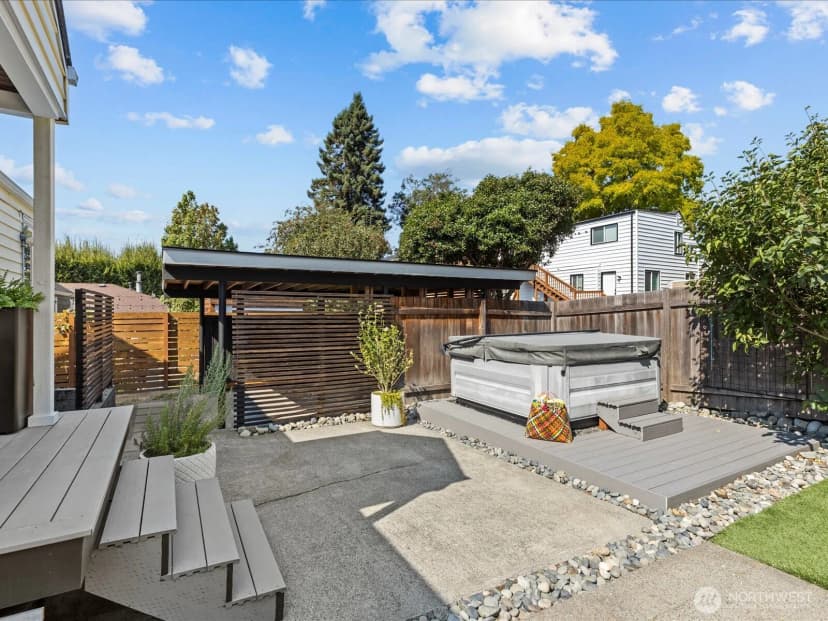 Property photo for 602 Nw 49th Street, Seattle photo 30