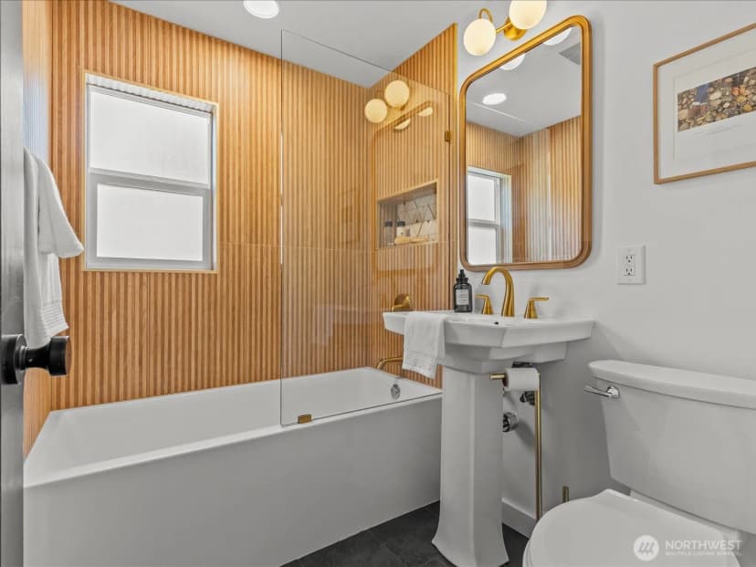 Property photo for 602 Nw 49th Street, Seattle photo 20