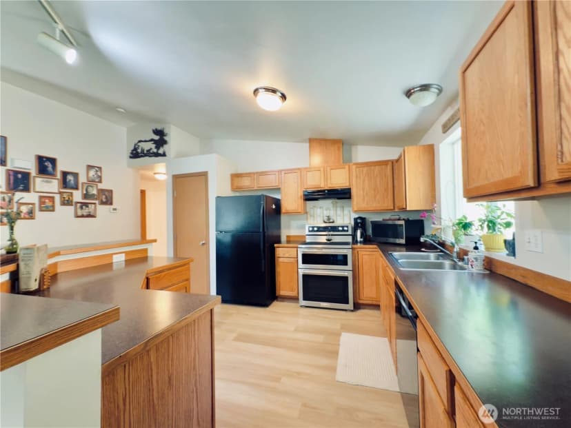 Property photo for 2037 Delameter Road, Castle Rock photo 10
