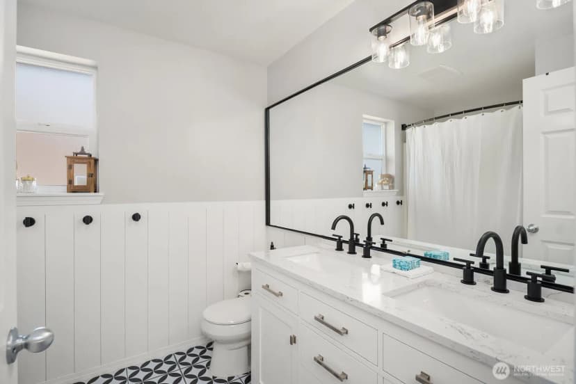 Property photo for 453 Rosario Place Ne, Renton photo 23