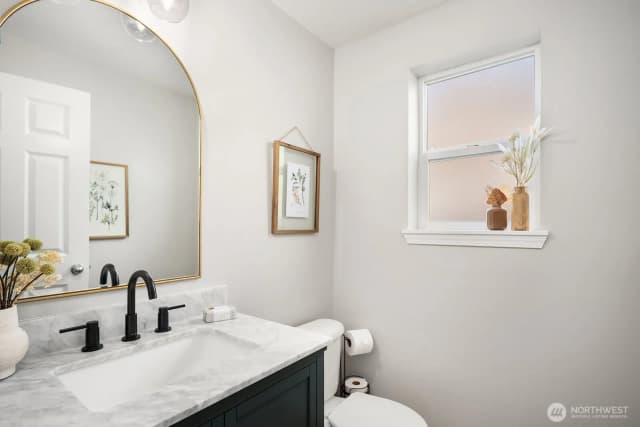Property photo for 453 Rosario Place Ne, Renton photo 5