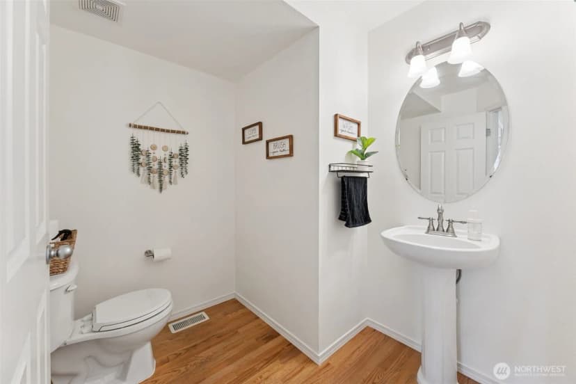 Property photo for 19111 205th Street E, Orting photo 18