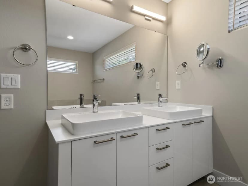 Property photo for 27415 216th Place Se, Maple Valley photo 26