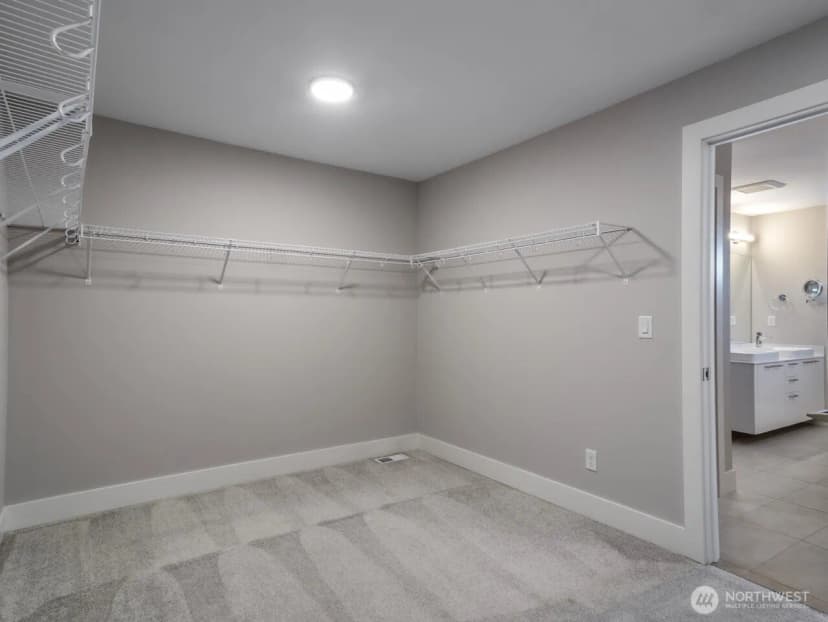 Property photo for 27415 216th Place Se, Maple Valley photo 28