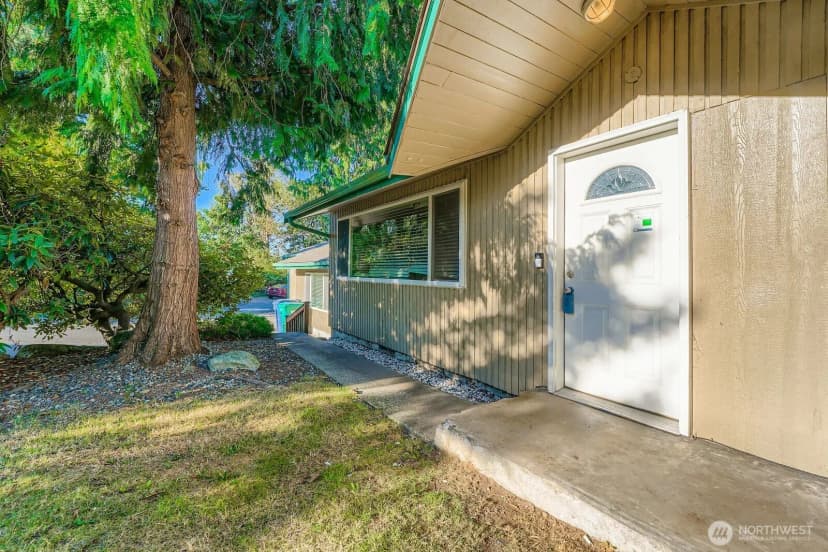 Property photo for 31855 51st Avenue S, Auburn photo 3