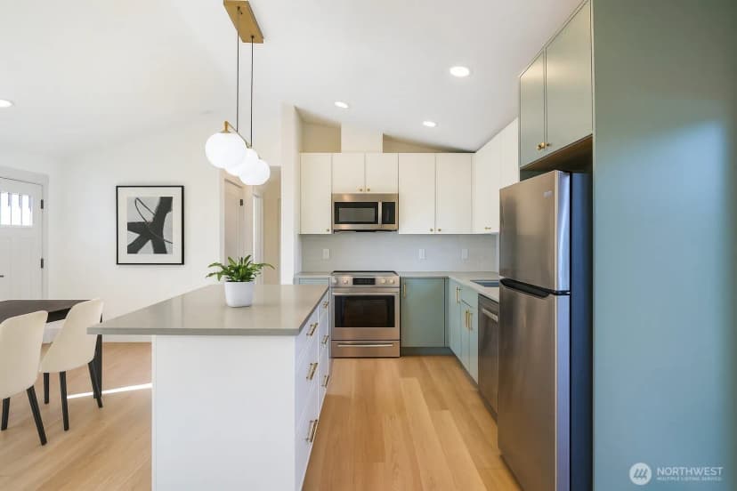 Property photo for 325 J Avenue #unit B, Snohomish photo 3
