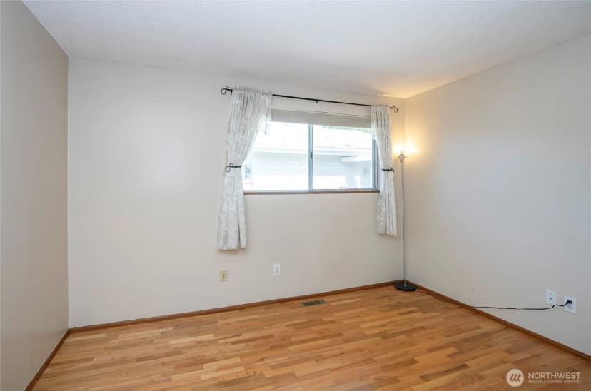 Property photo for 5915 N 32nd Street, Tacoma photo 16