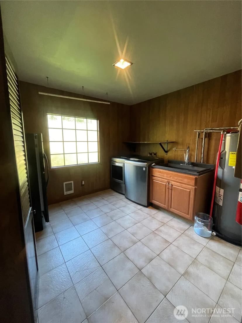 Property photo for 16 Urych Road, Raymond photo 22
