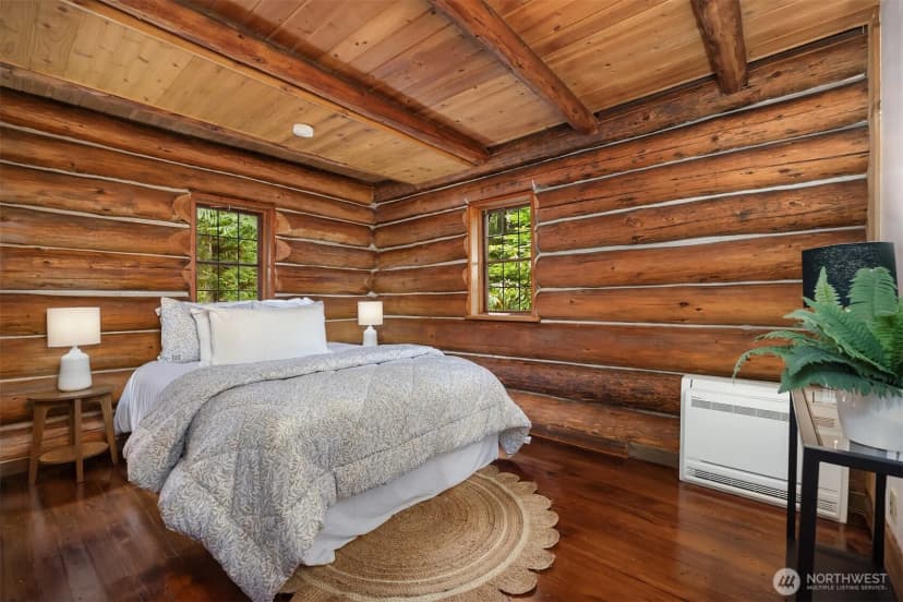 Property photo for 14701 Sunrise Drive Ne, Bainbridge Island photo 11