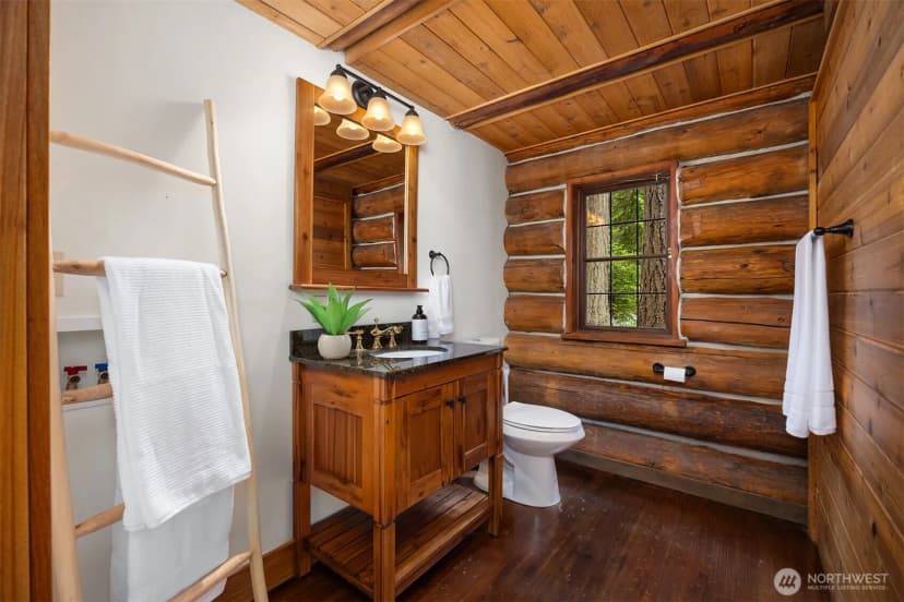 Property photo for 14701 Sunrise Drive Ne, Bainbridge Island photo 12