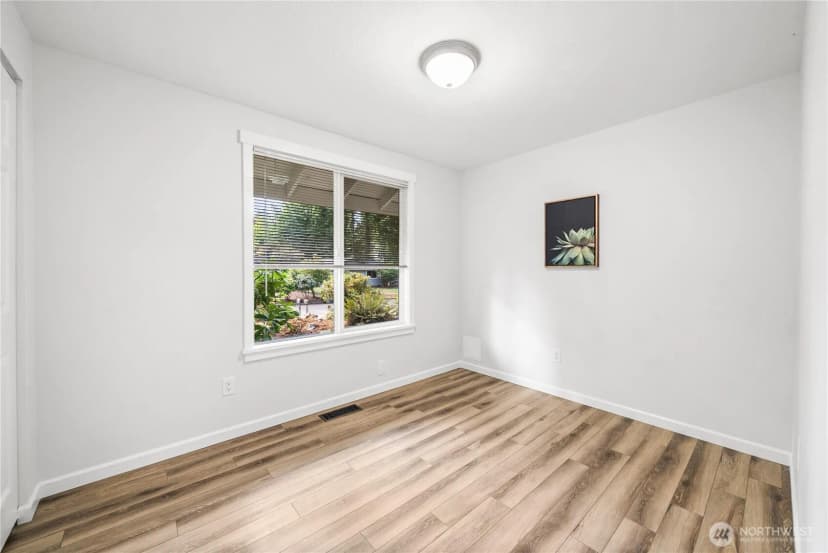 Property photo for 1810 Thornton Street Nw, Olympia photo 18